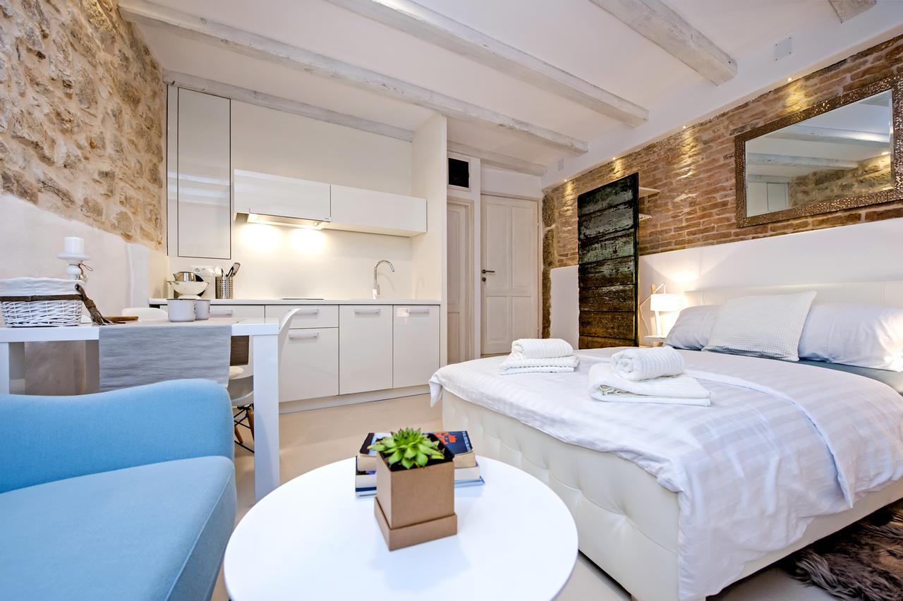 Luna Rooms And Studios Rovinj Exteriér fotografie