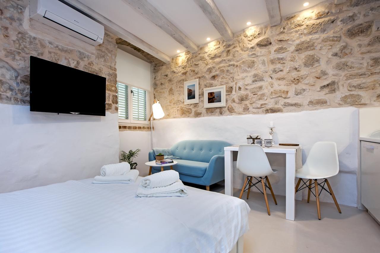 Luna Rooms And Studios Rovinj Exteriér fotografie