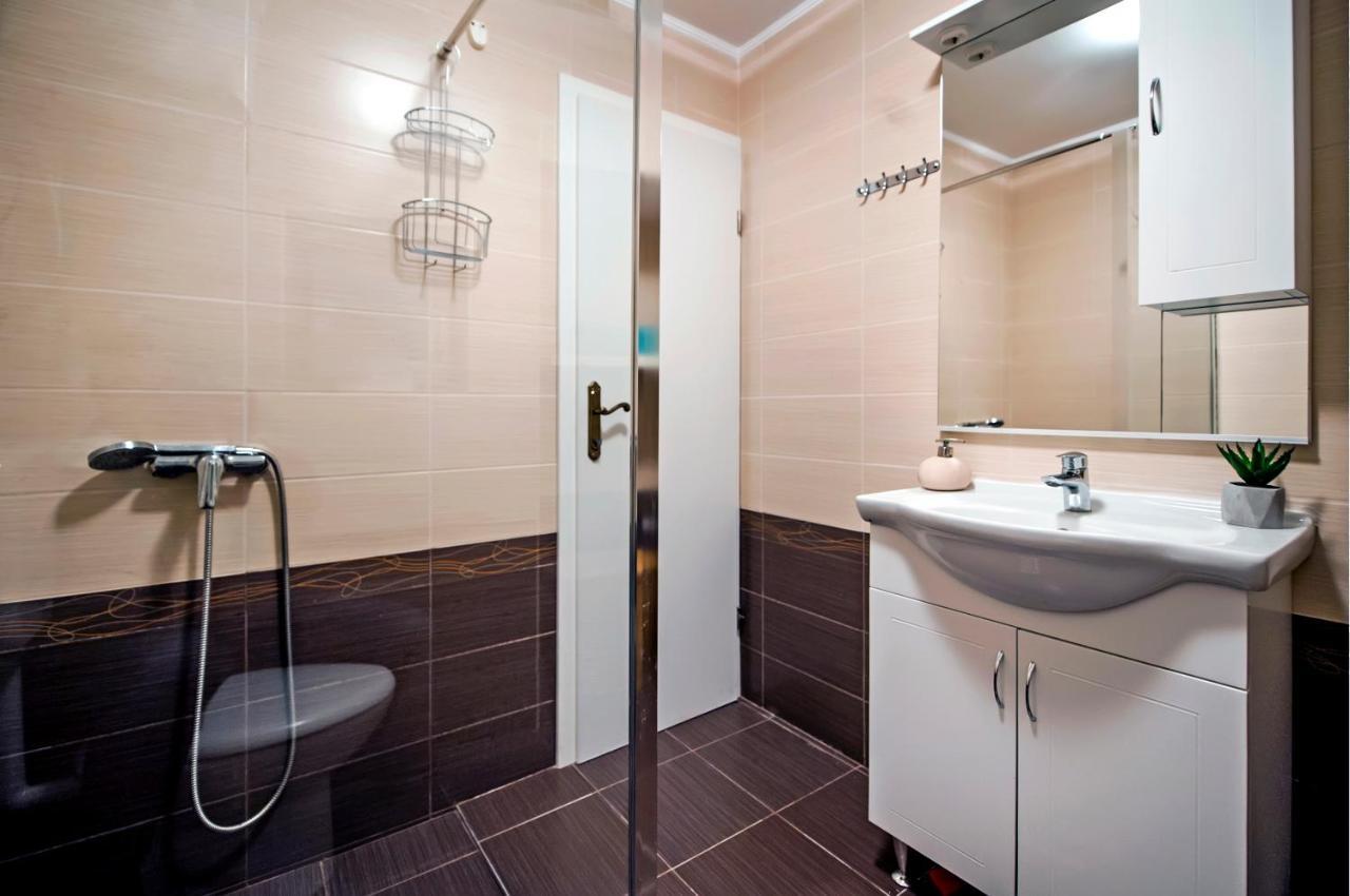 Luna Rooms And Studios Rovinj Exteriér fotografie